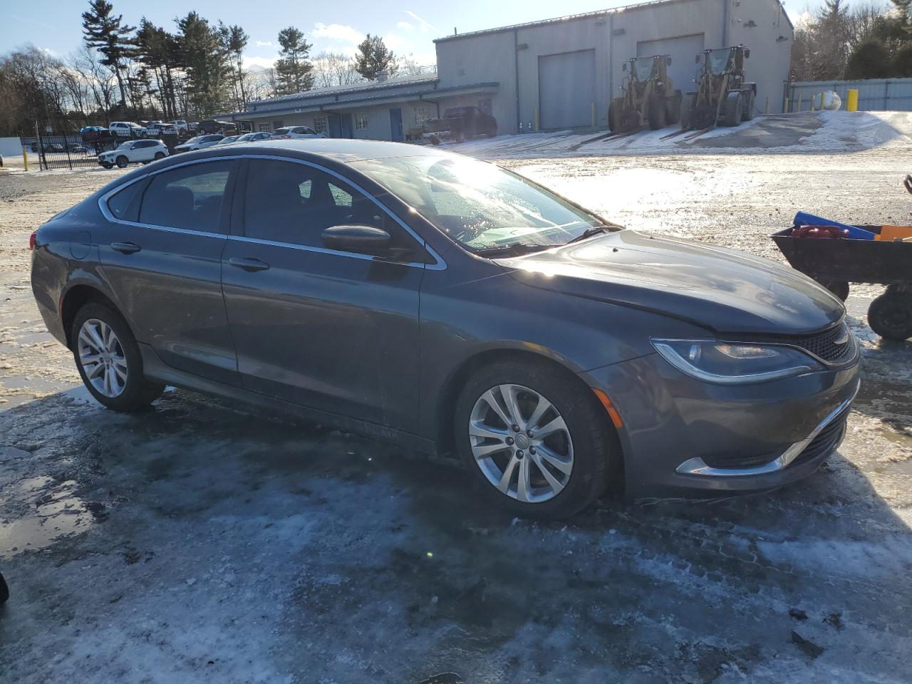 2016 Chrysler 200 - Image 4