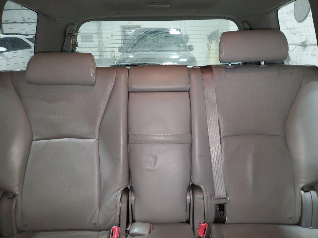 2007 Toyota Highlander - Image 10