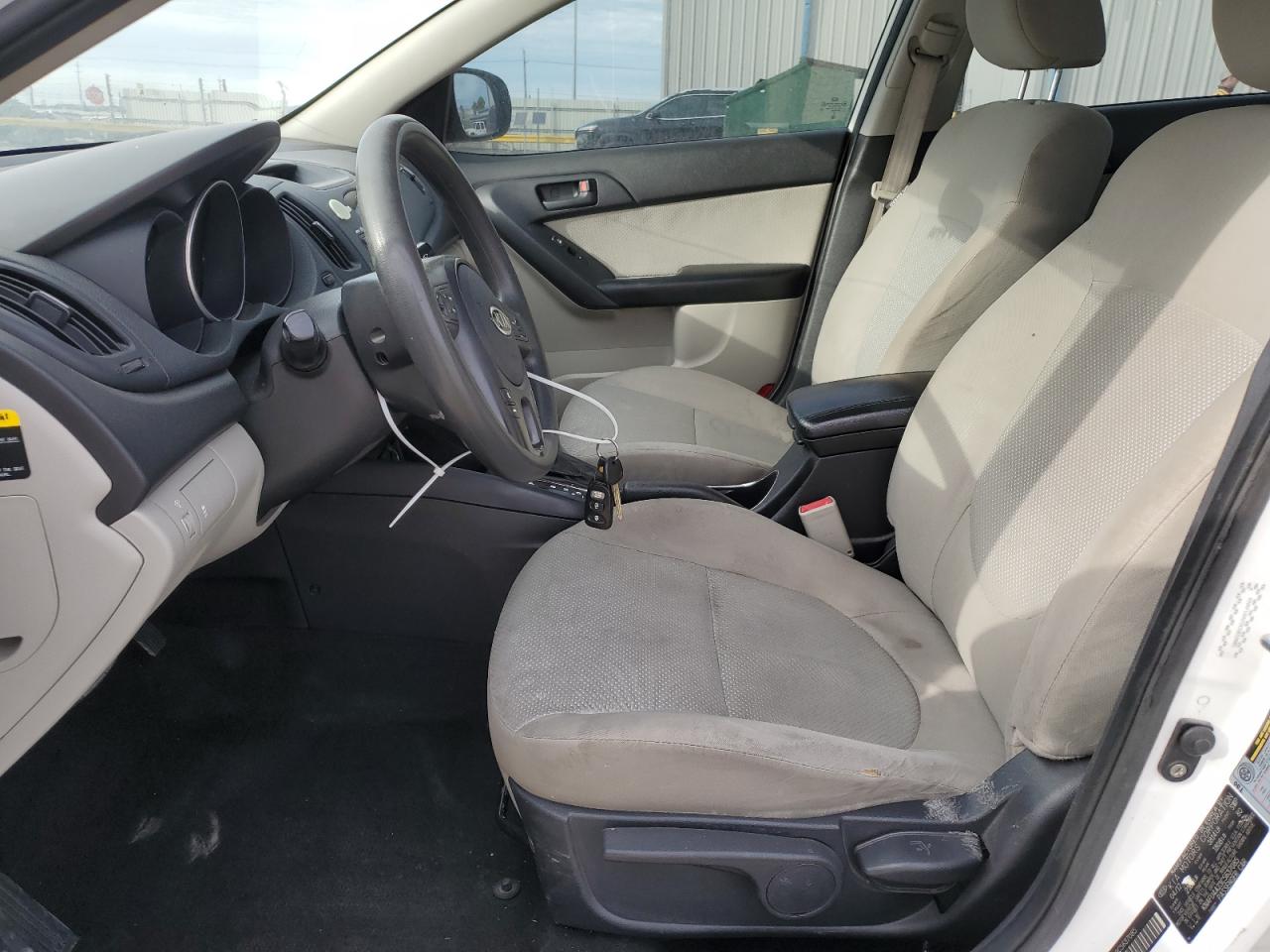2012 Kia Forte - Image 7