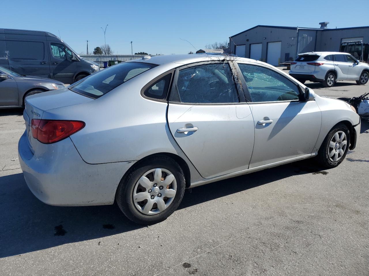 2008 Hyundai Elantra - Image 3