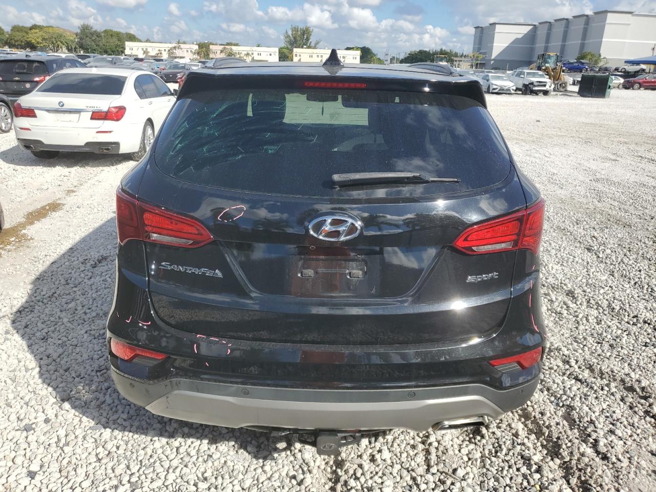 2018 Hyundai Santa Fe - Image 6