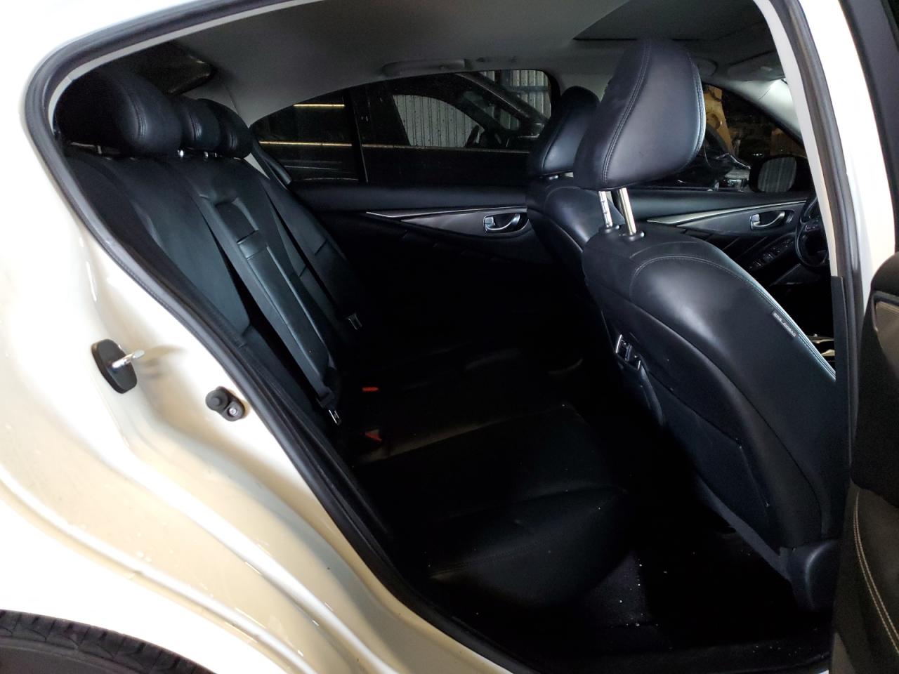 2017 Infiniti Q50 - Image 10