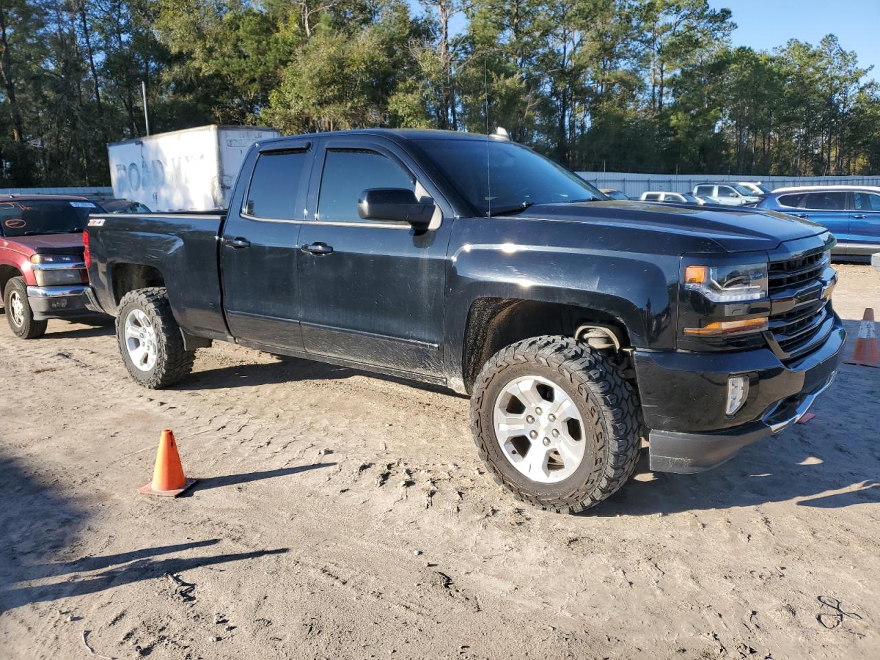 2017 Chevrolet Silverado - Image 4