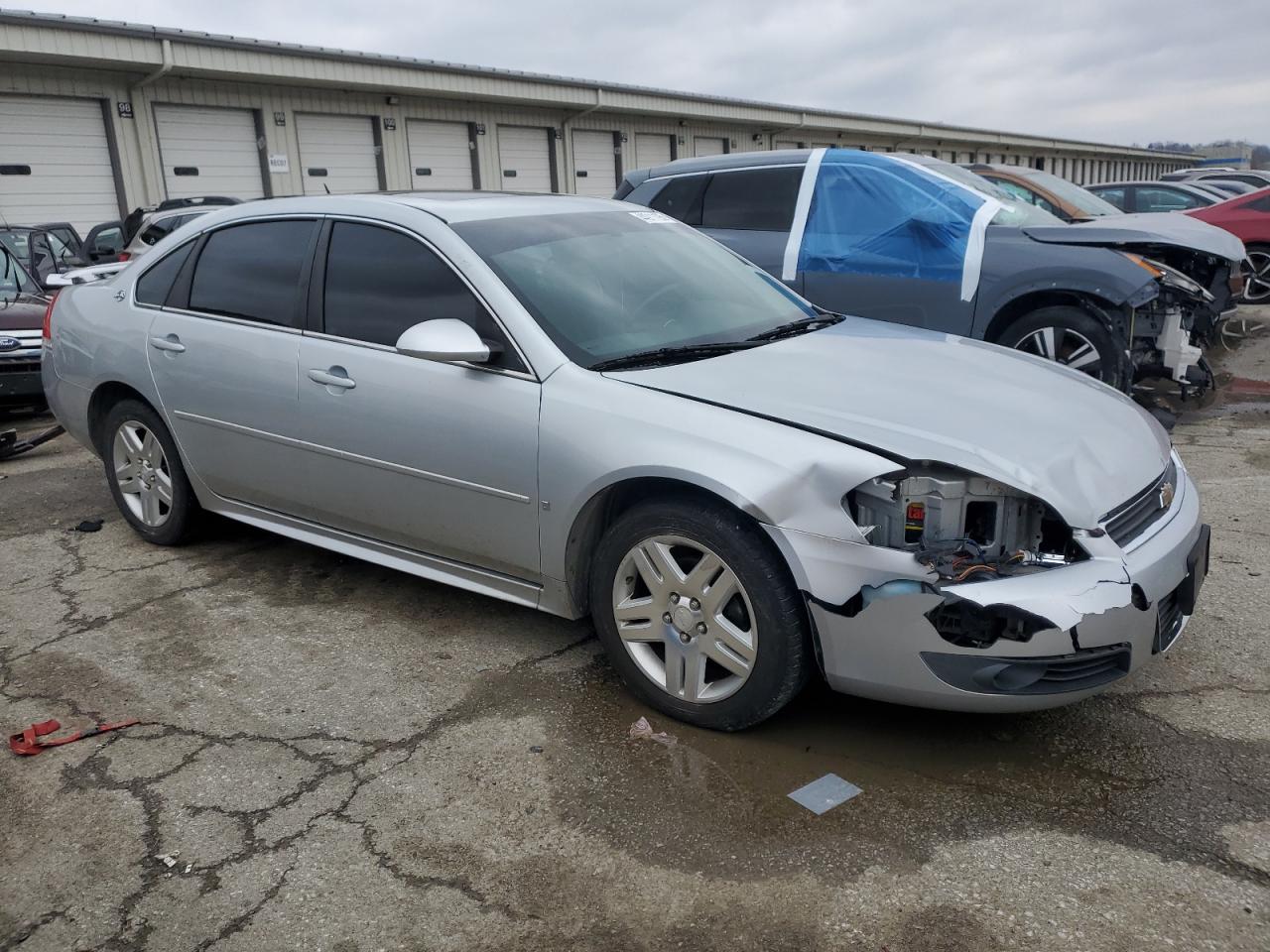 2009 Chevrolet Impala - Image 4