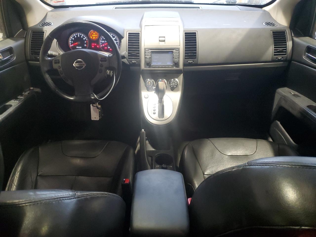 2010 Nissan Sentra - Image 8