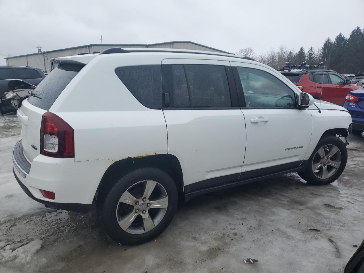 2016 Jeep Compass - Image 3