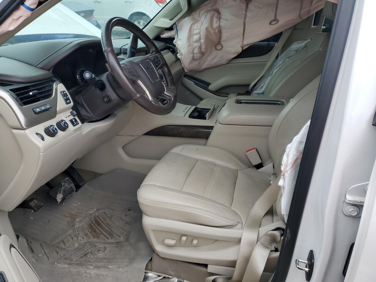 2018 GMC Yukon - Image 7