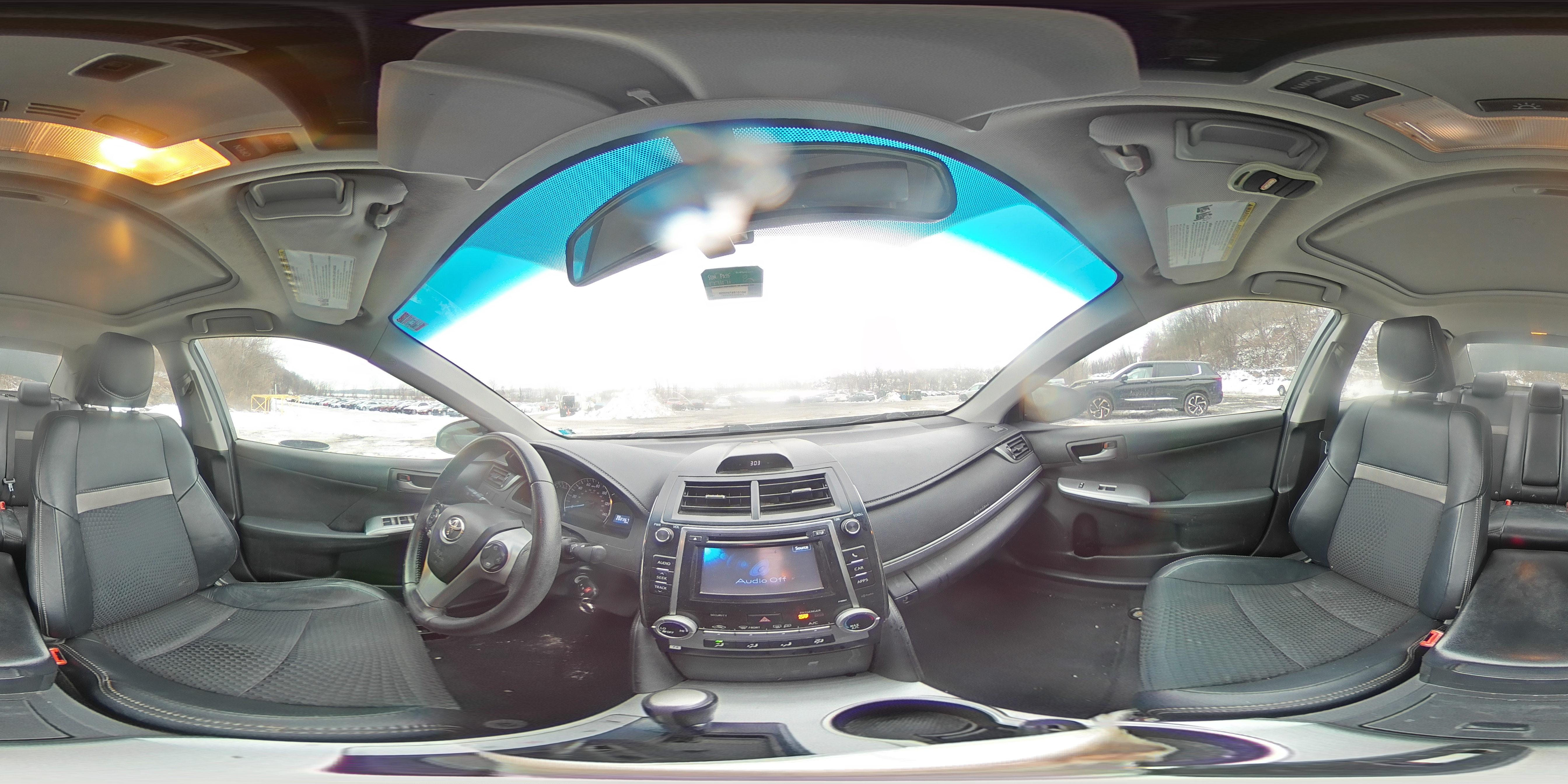 2012 Toyota Camry - Image 13