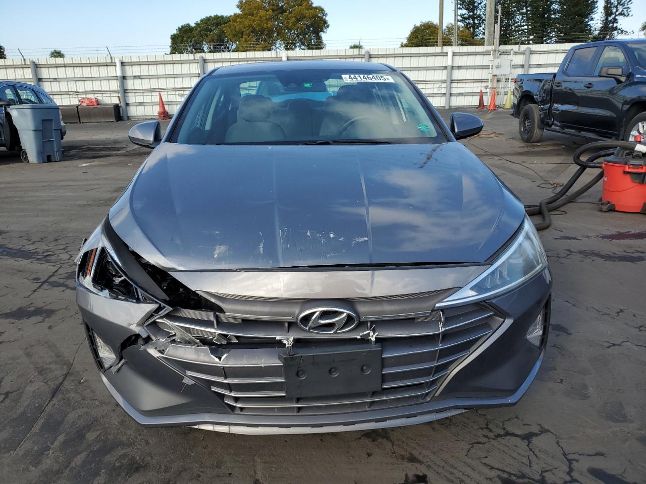 2019 Hyundai Elantra - Image 5