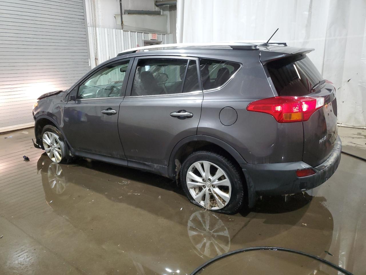 2013 Toyota RAV 4 - Image 2
