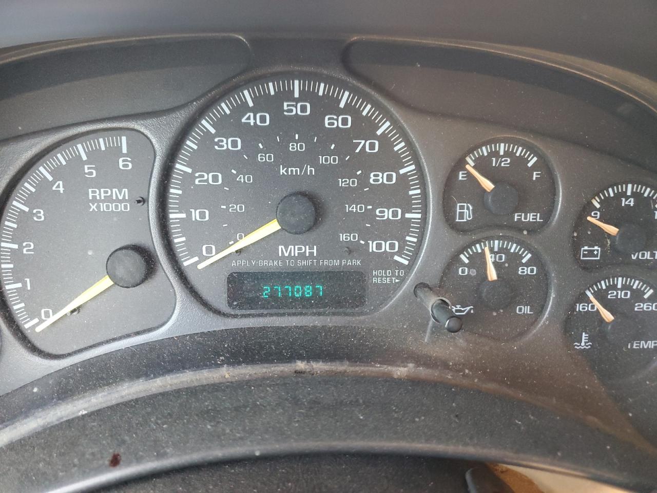 1999 GMC Sierra - Image 9
