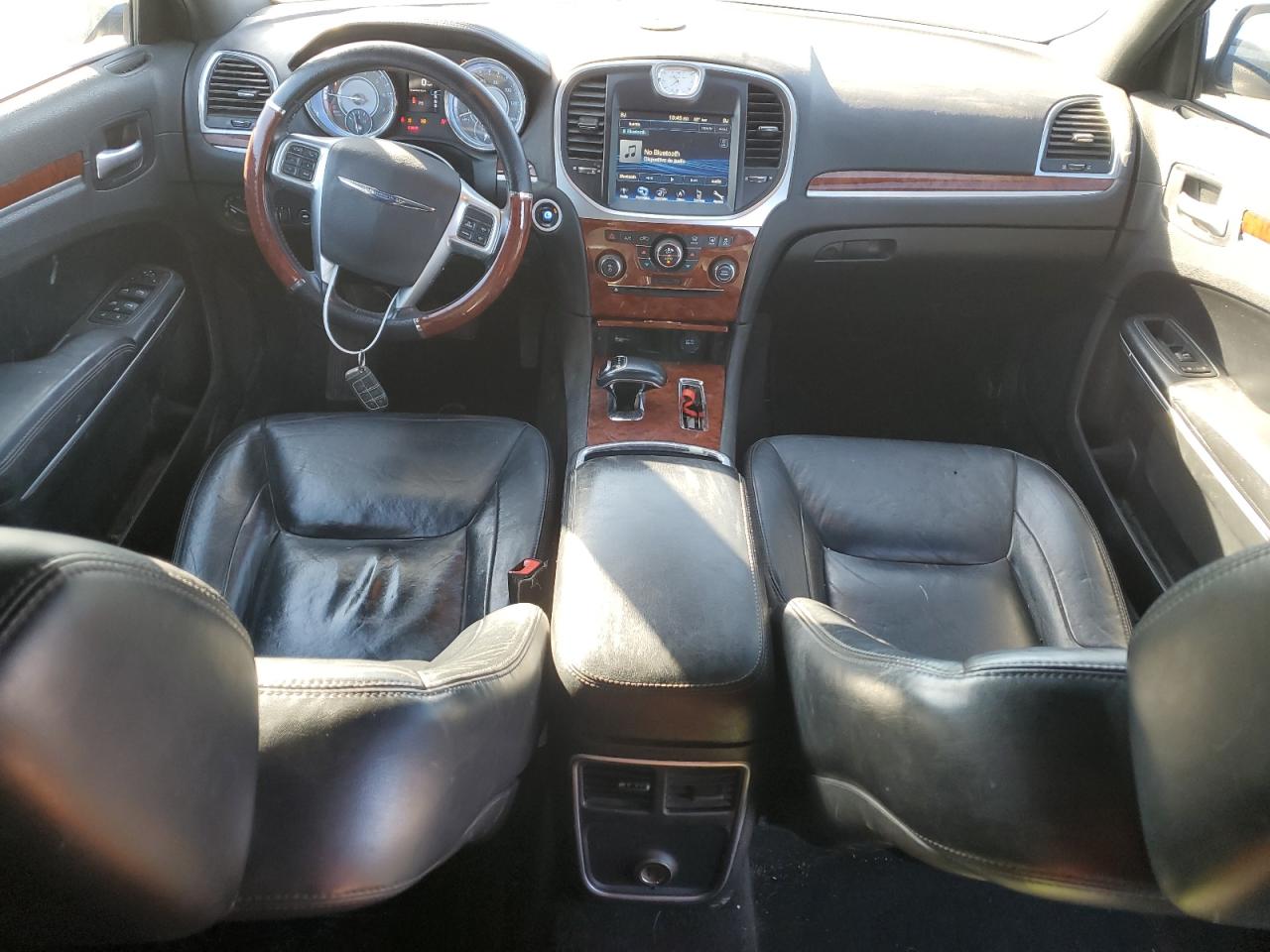 2013 Chrysler 300 - Image 8