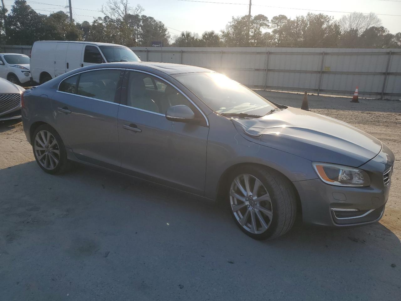 2016 Volvo S60 - Image 4