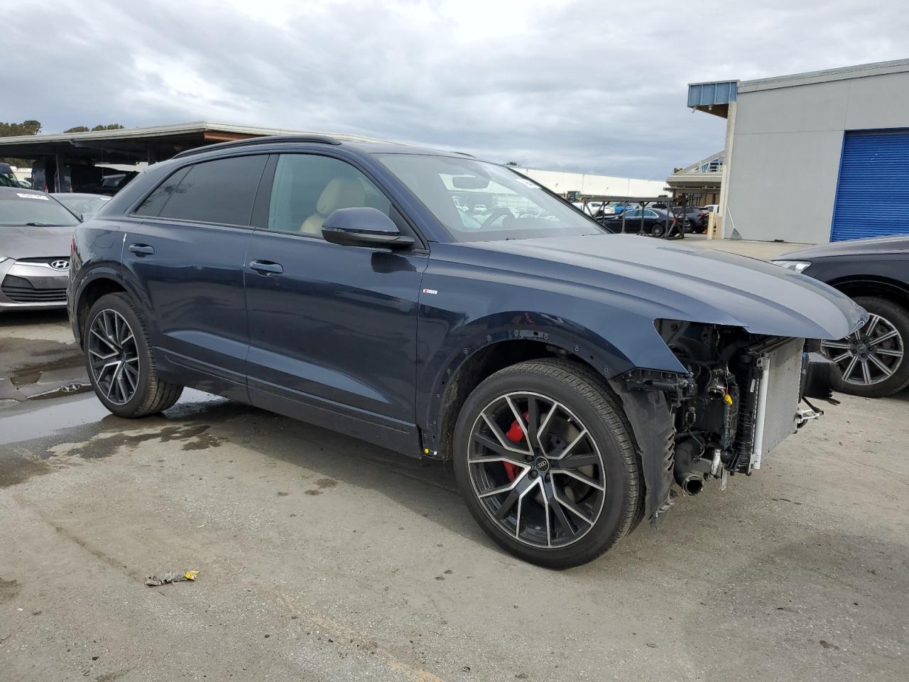 2023 Audi Q8 - Image 4