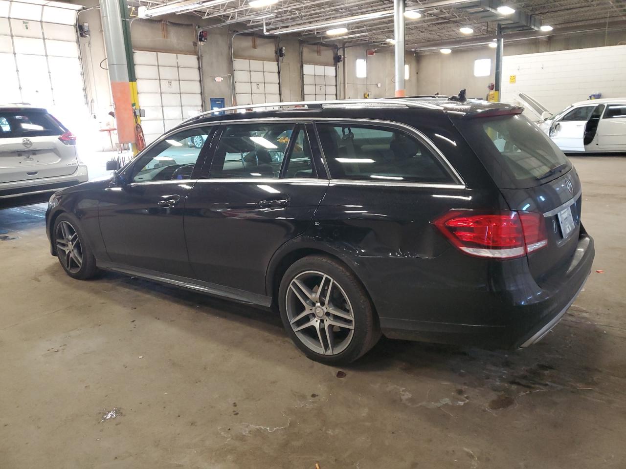 2015 Mercedes-Benz E-klasse - Image 2