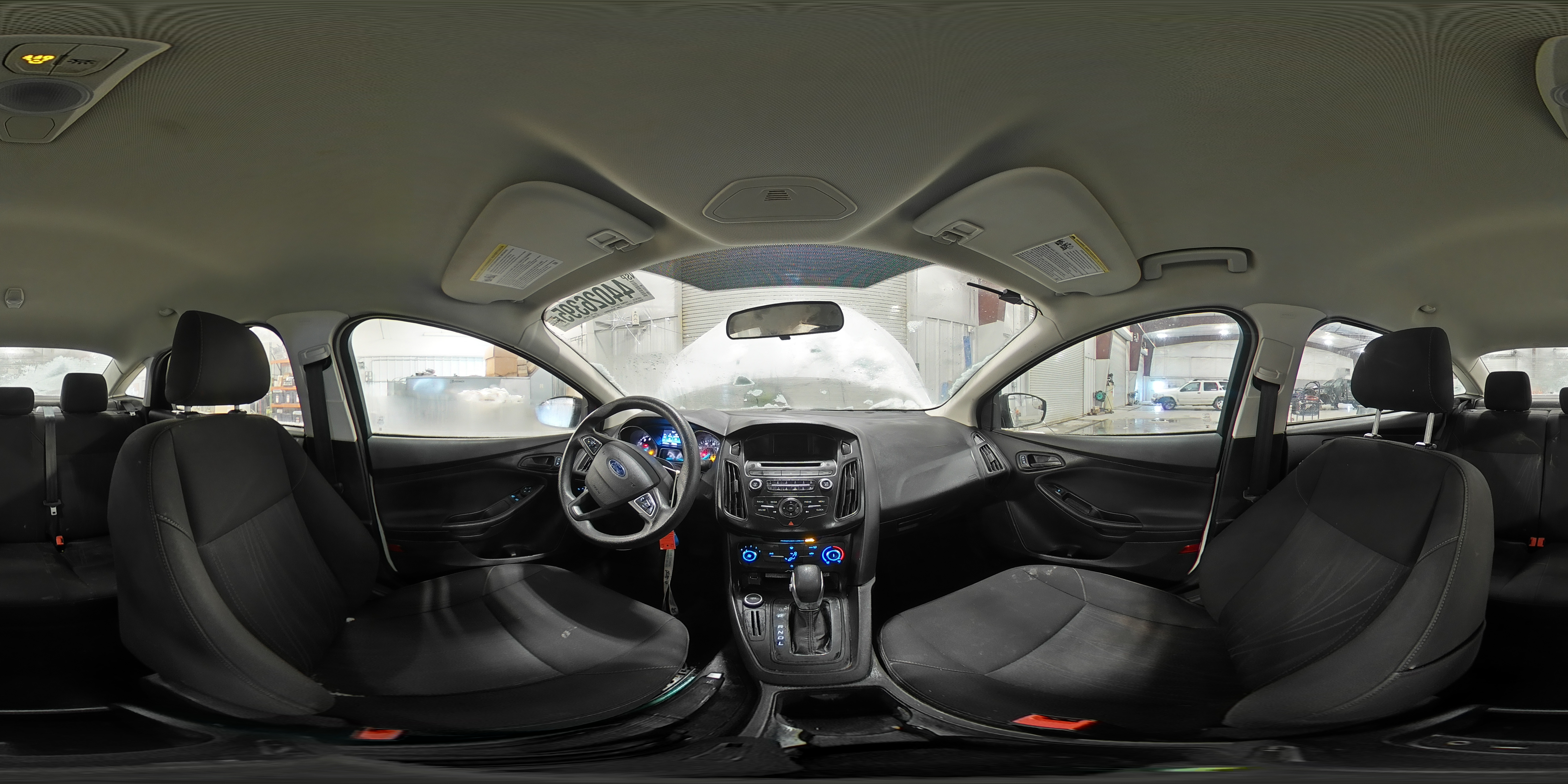 2015 Ford Focus - Image 12