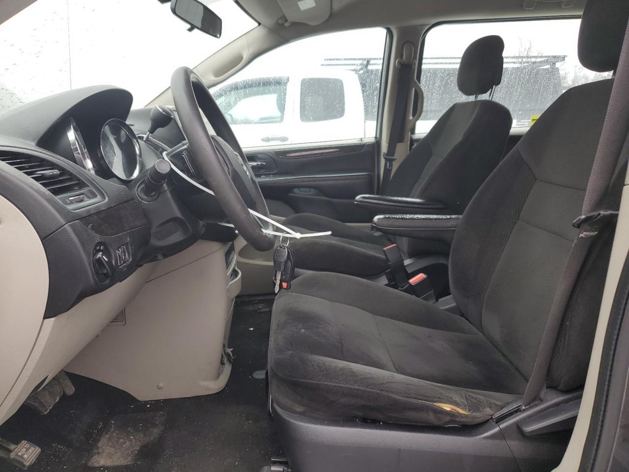 2016 Dodge Caravan - Image 7