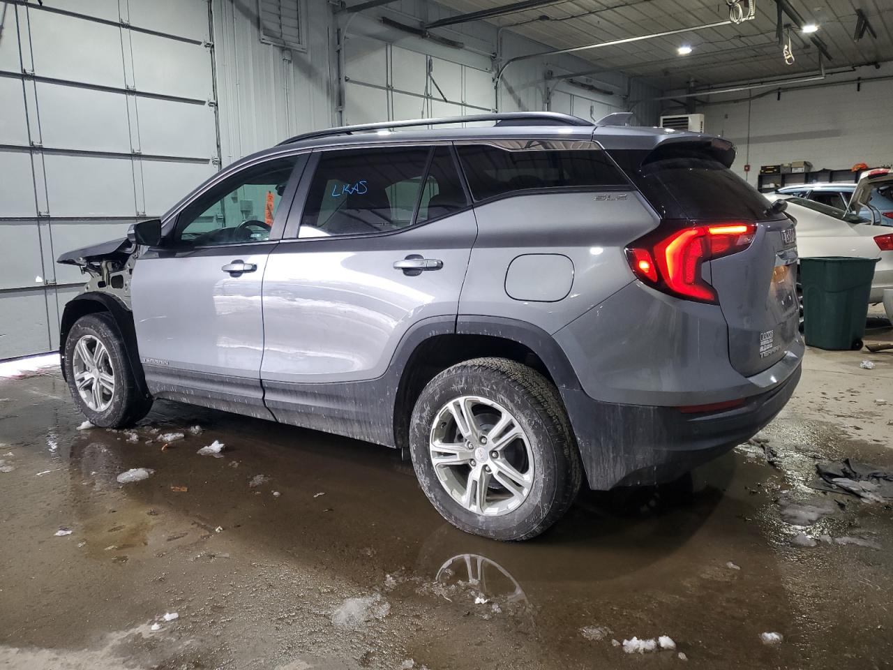 2021 GMC Terrain - Image 2