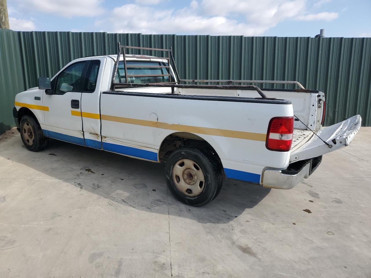 2006 Ford F-150 - Image 2