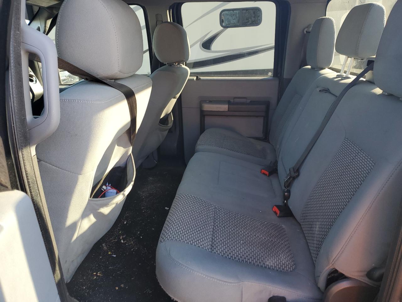 2014 Ford F350 - Image 10