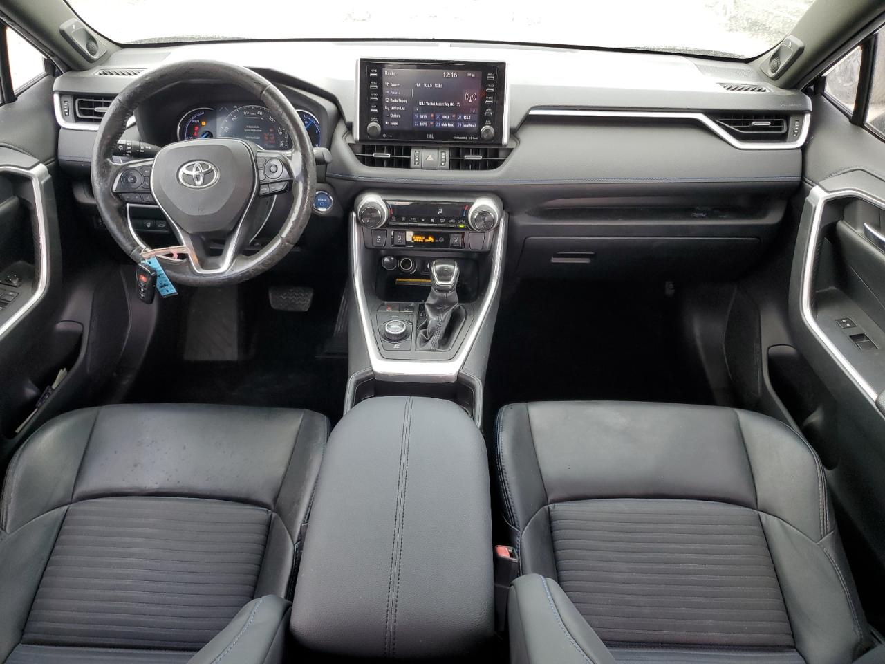 2019 Toyota RAV 4 - Image 8