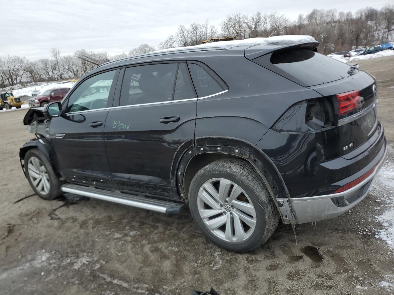 2020 Volkswagen Atlas - Image 2
