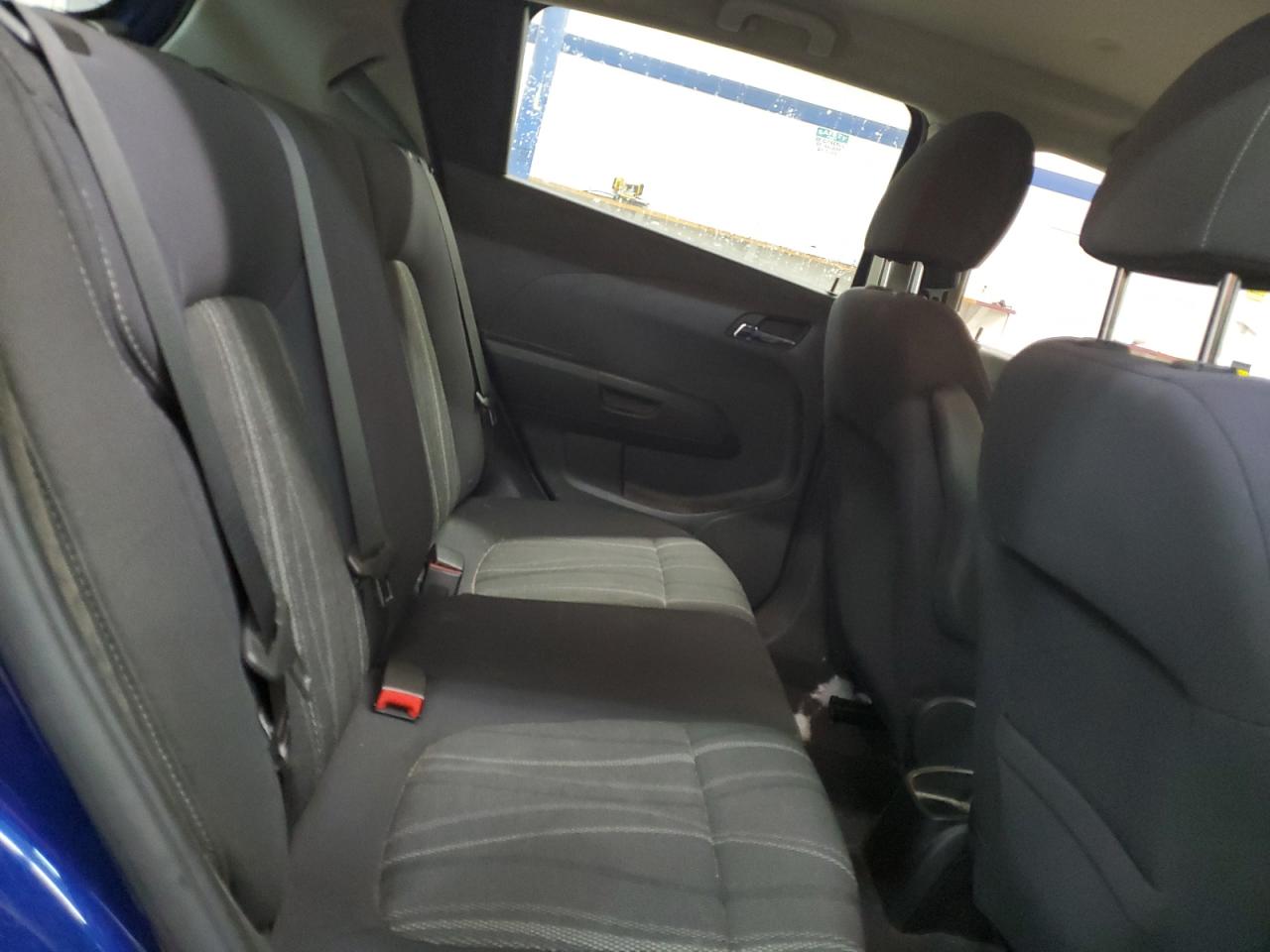 2014 Chevrolet Sonic - Image 11