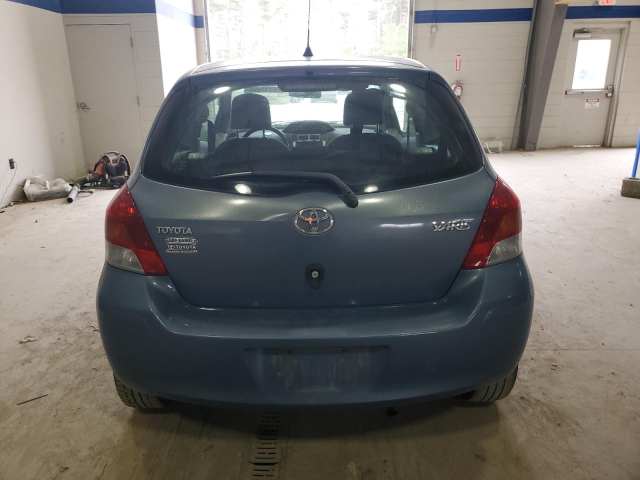 2010 Toyota Yaris - Image 6