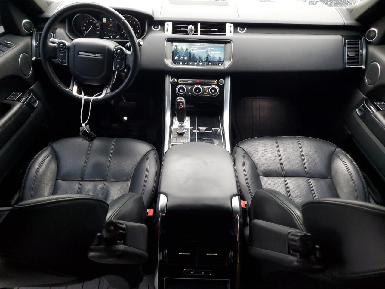 2017 Land Rover Range Rover - Image 8