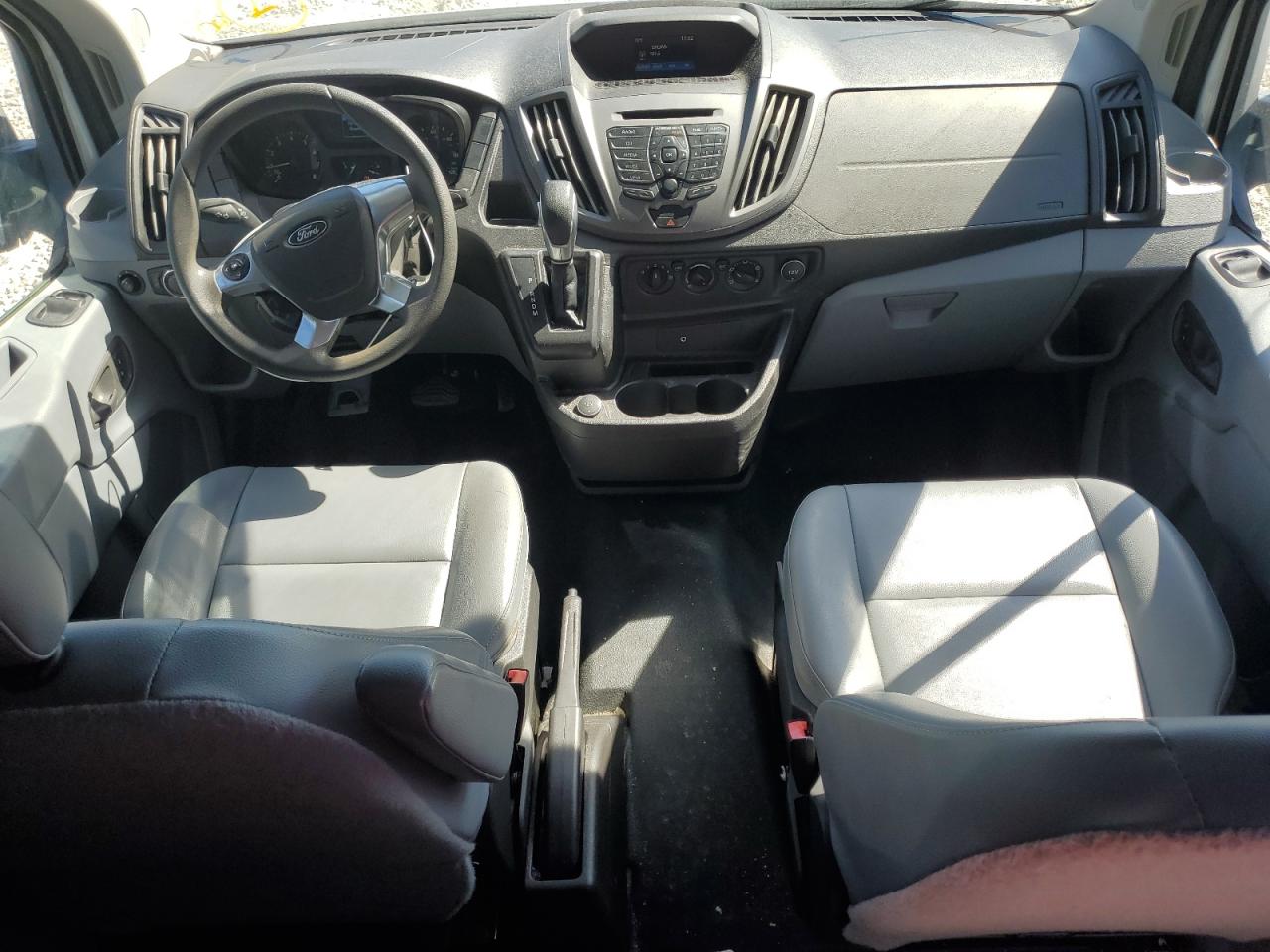 2017 Ford Transit - Image 8