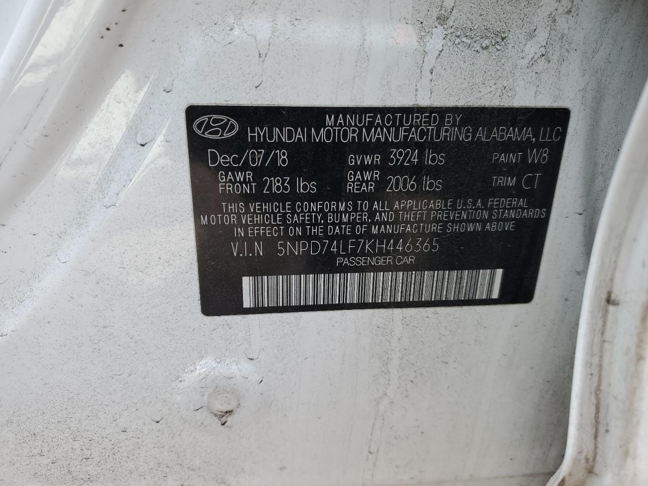 2019 Hyundai Elantra - Image 14