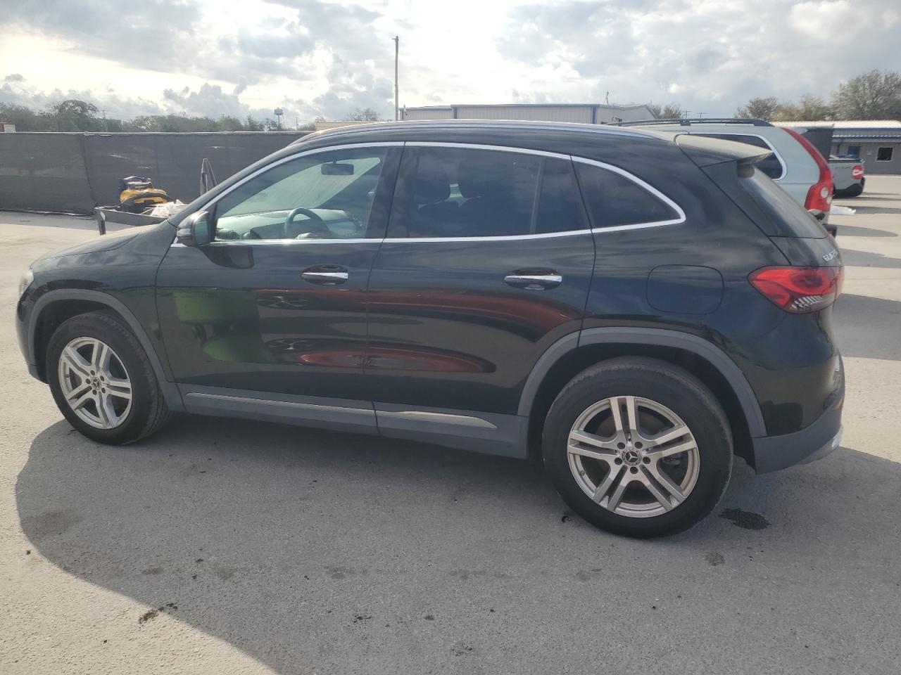 2021 Mercedes-Benz GLA-klasse - Image 2