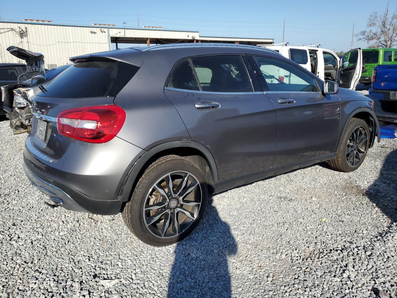 2017 Mercedes-Benz GLA-klasse - Image 3