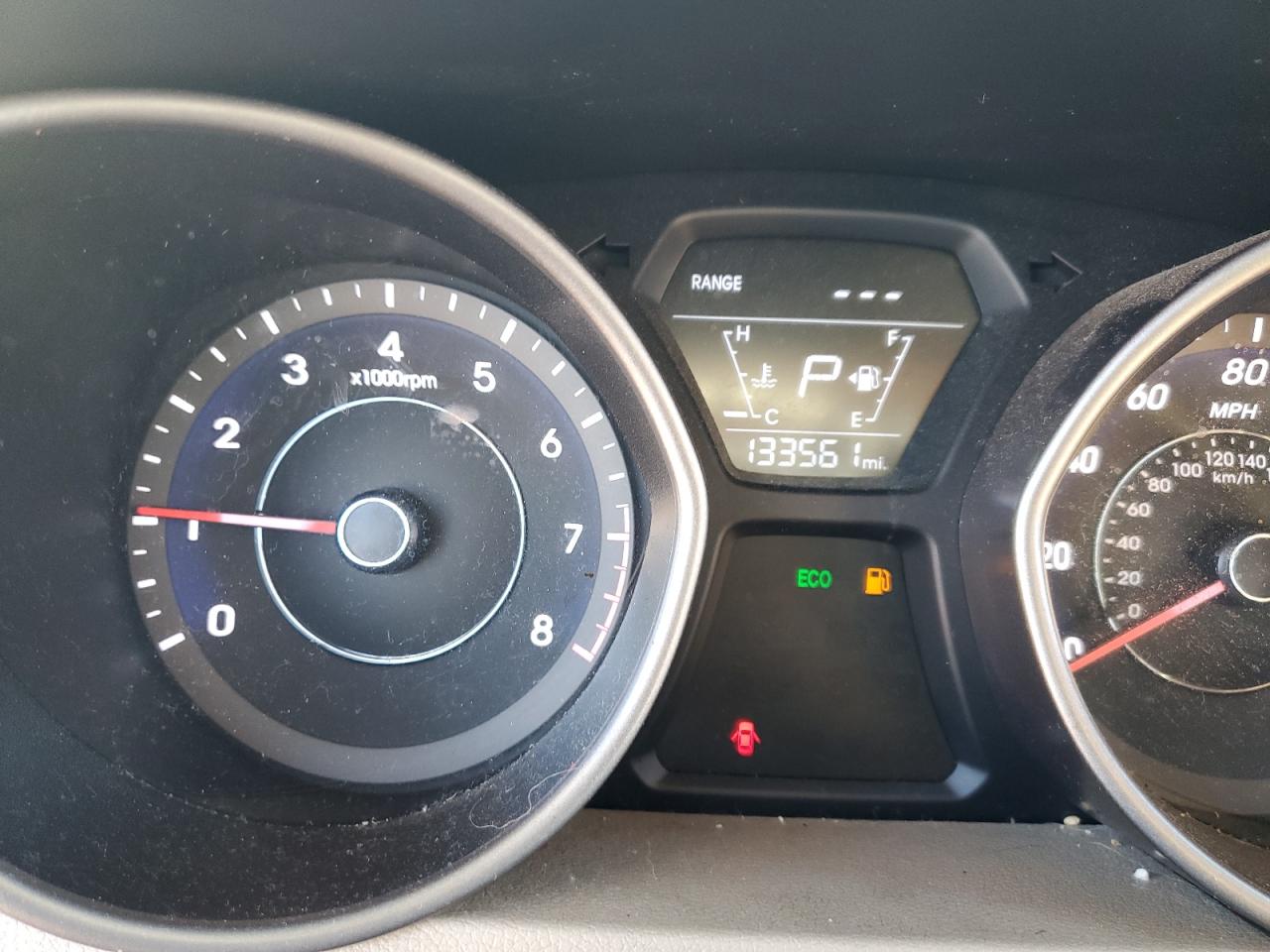 2014 Hyundai Elantra - Image 9