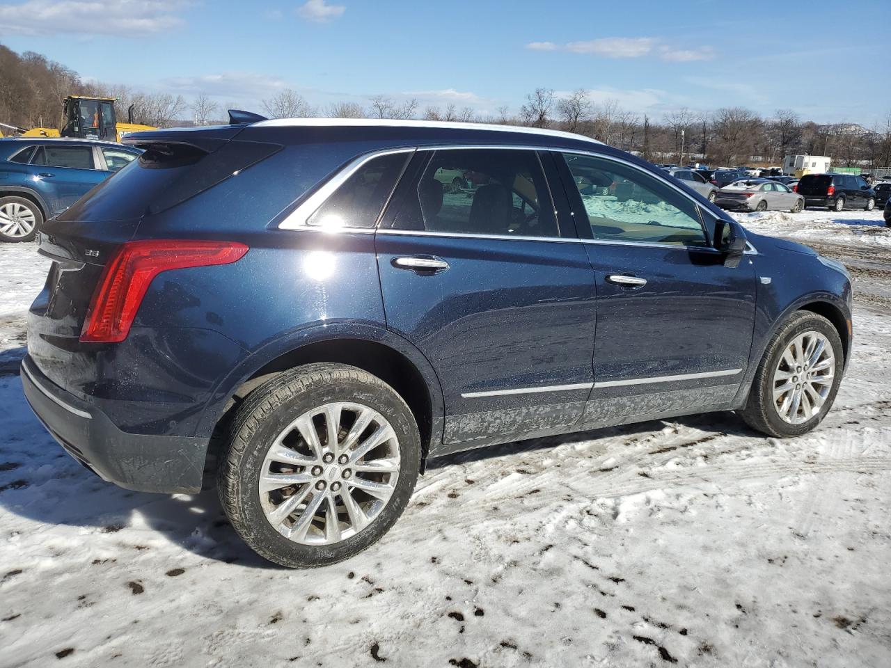 2017 Cadillac XT5 - Image 3