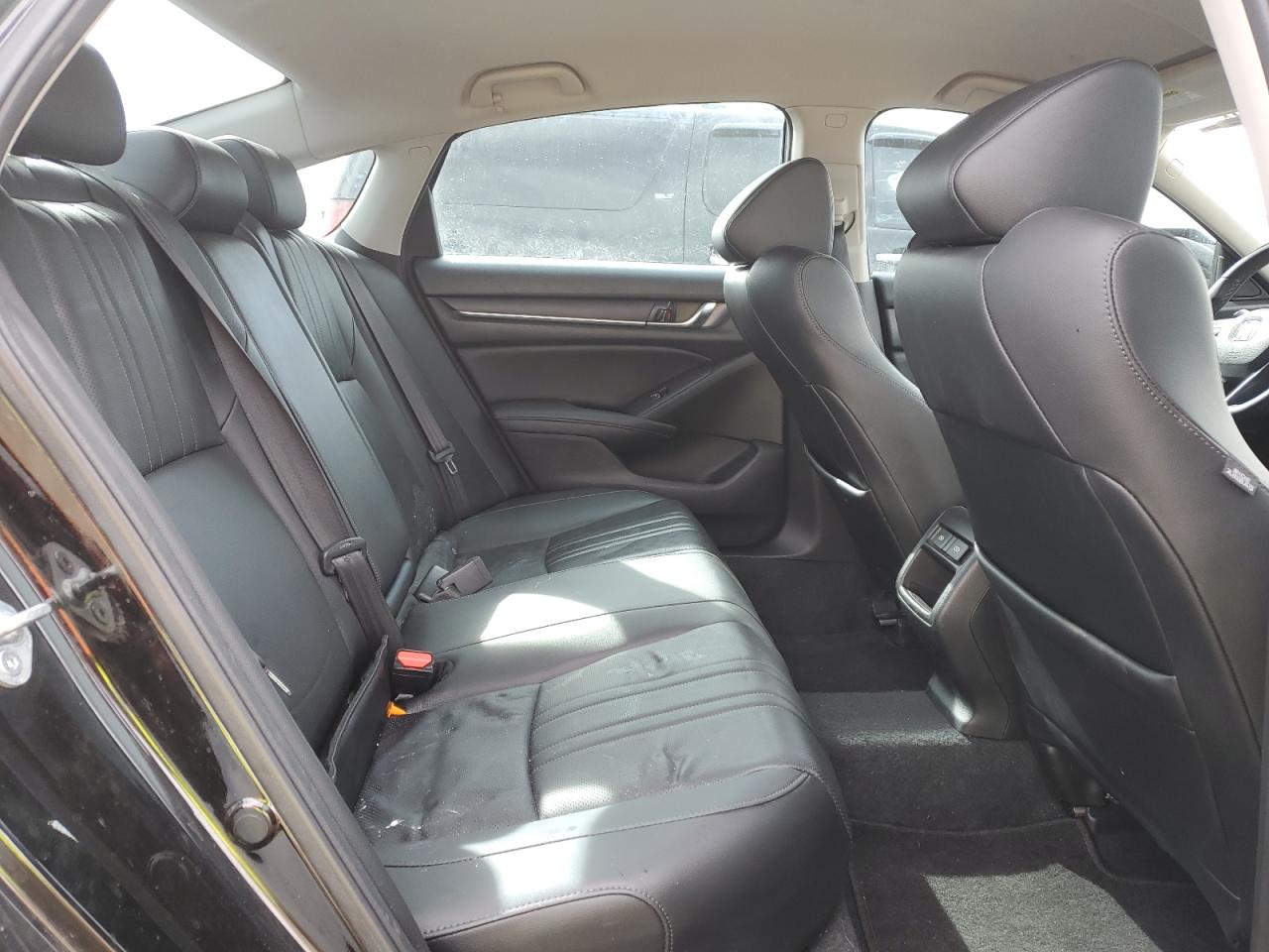 2022 Honda Accord - Image 10