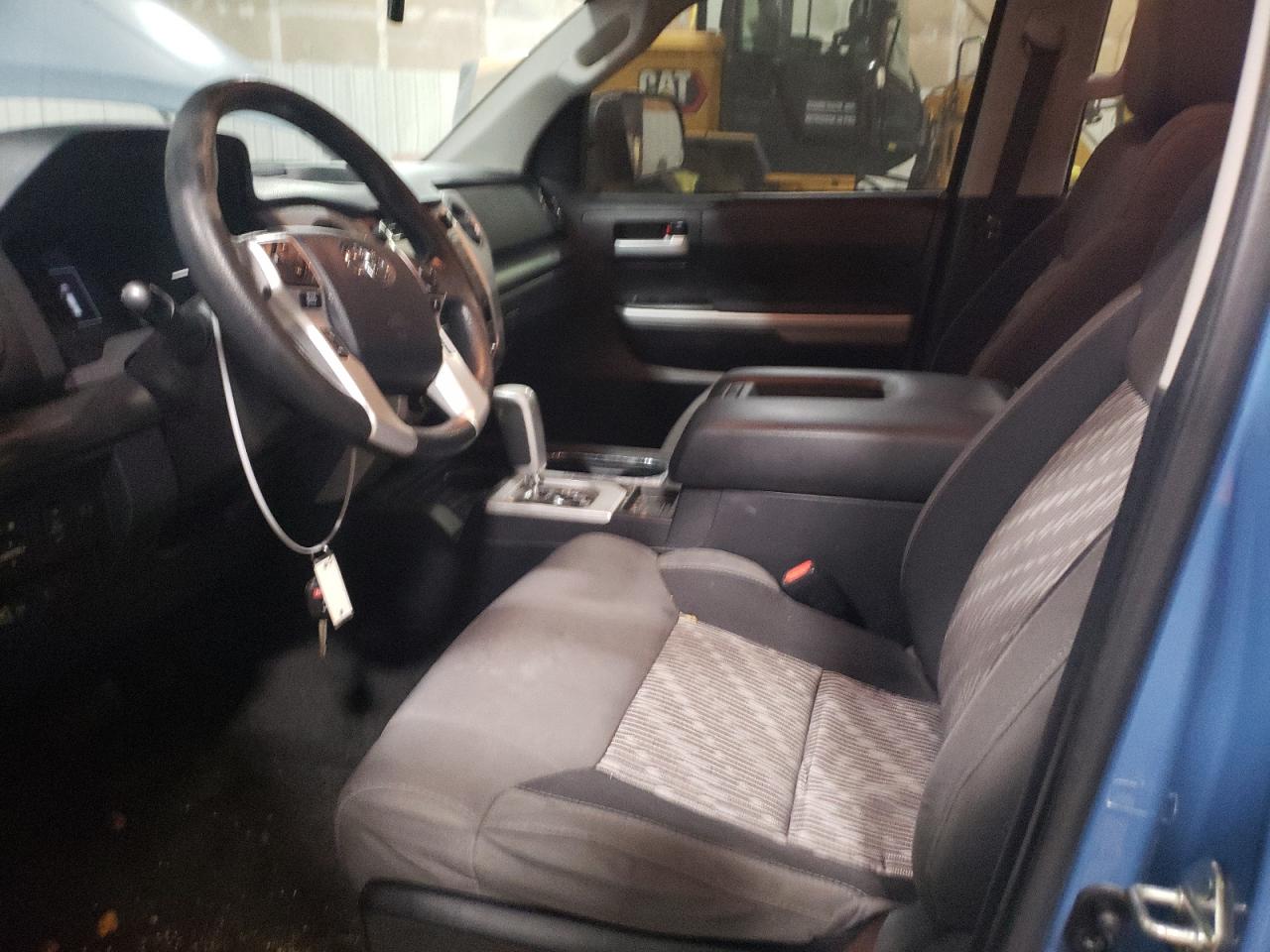 2019 Toyota Tundra - Image 7