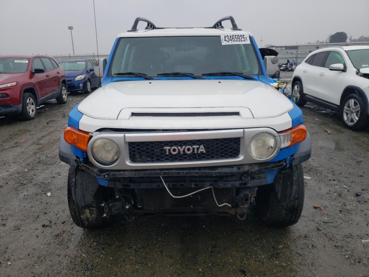 2007 Toyota FJ Cruiser - Image 5