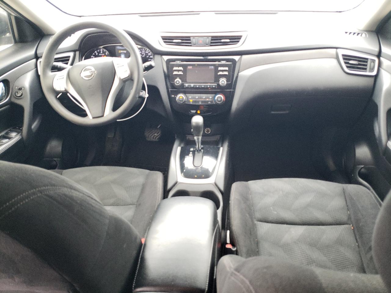 2015 Nissan Rogue - Image 8