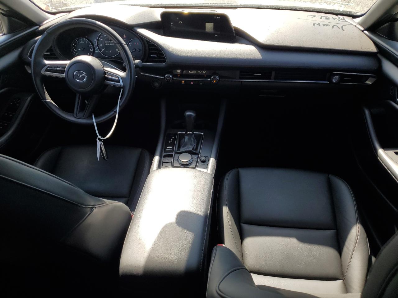 2022 Mazda 3 - Image 8