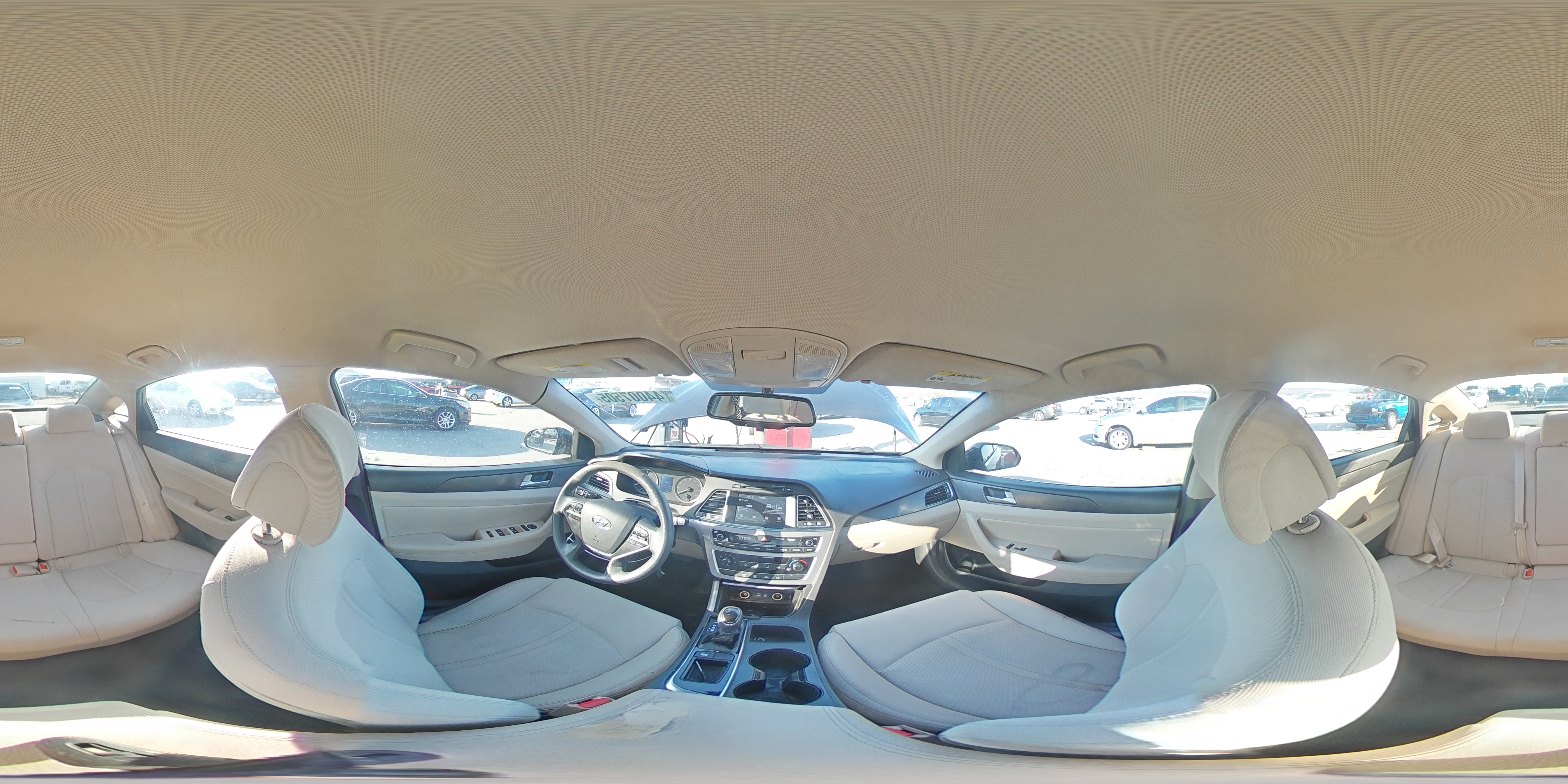 2016 Hyundai Sonata - Image 14