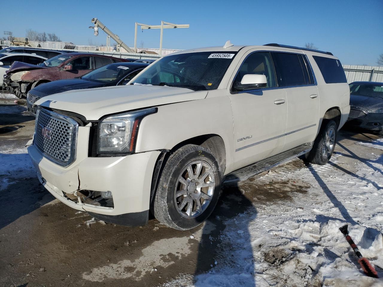 2015 Gmc Yukon Xl Denali for Sale in Kansas City, KS - Front End