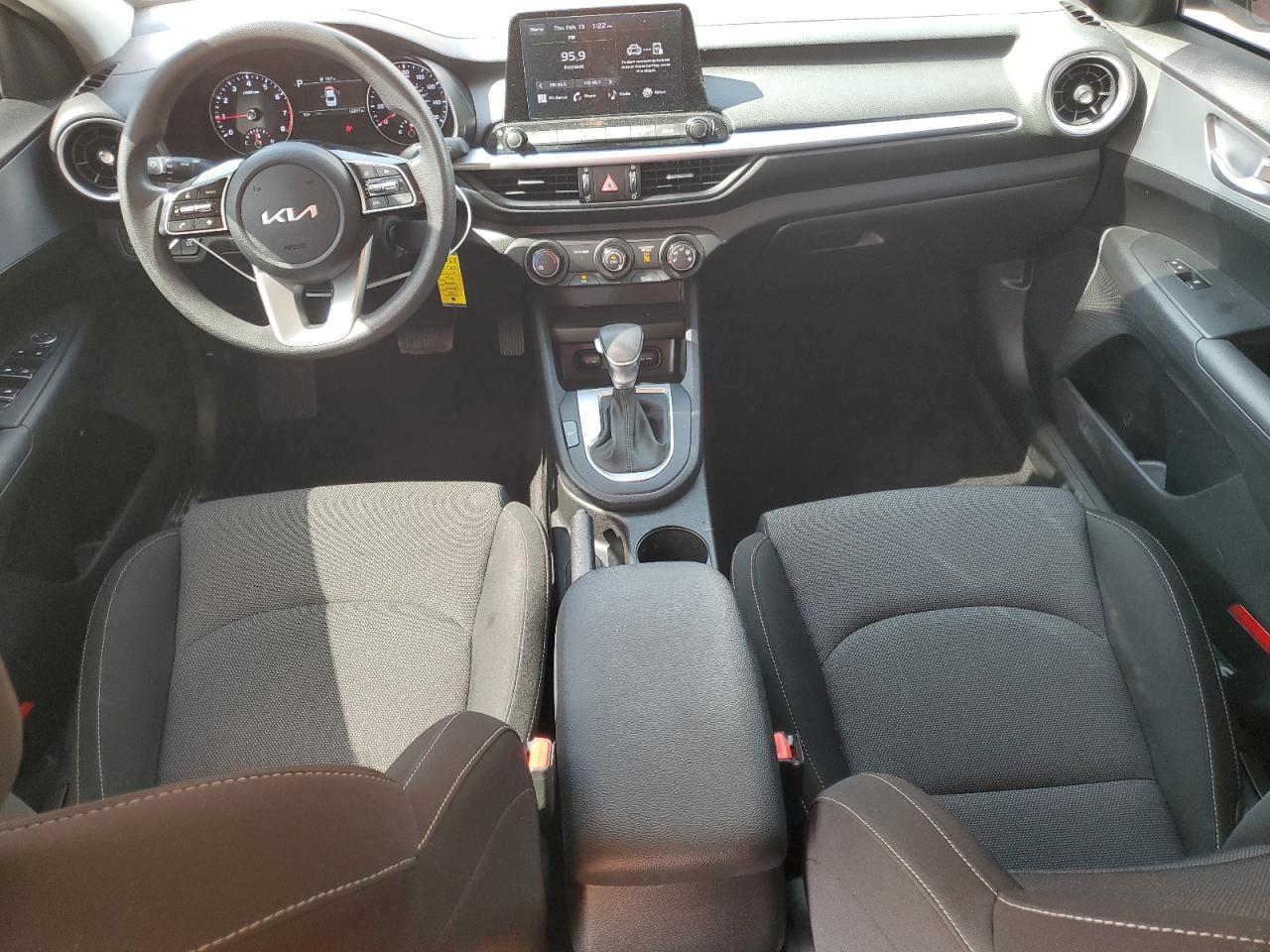 2023 Kia Forte - Image 8