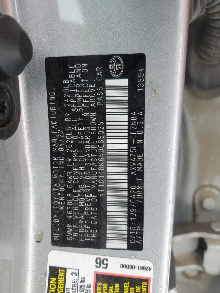 2022 Toyota Camry - Image 12