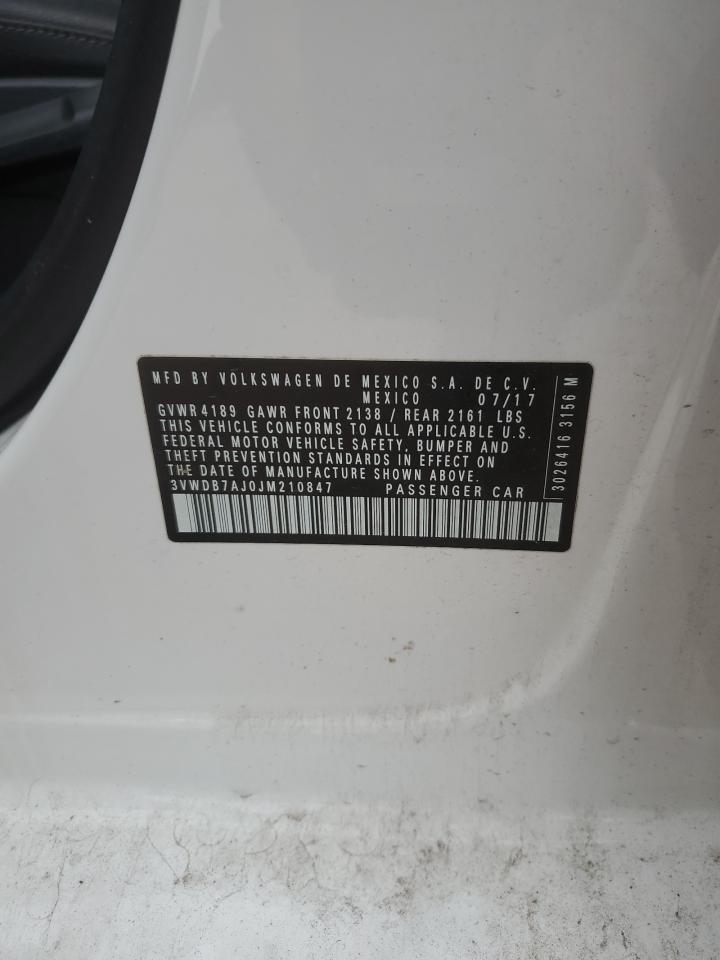 2018 Volkswagen Jetta - Image 13