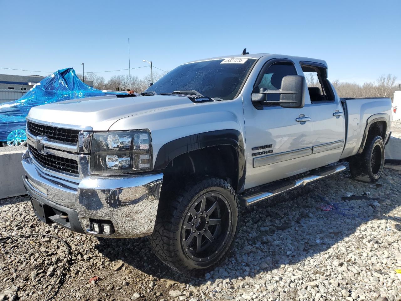 2010 Chevrolet Silverado - Image 1