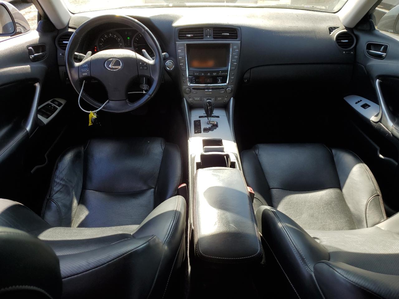 2009 Lexus IS - Image 8