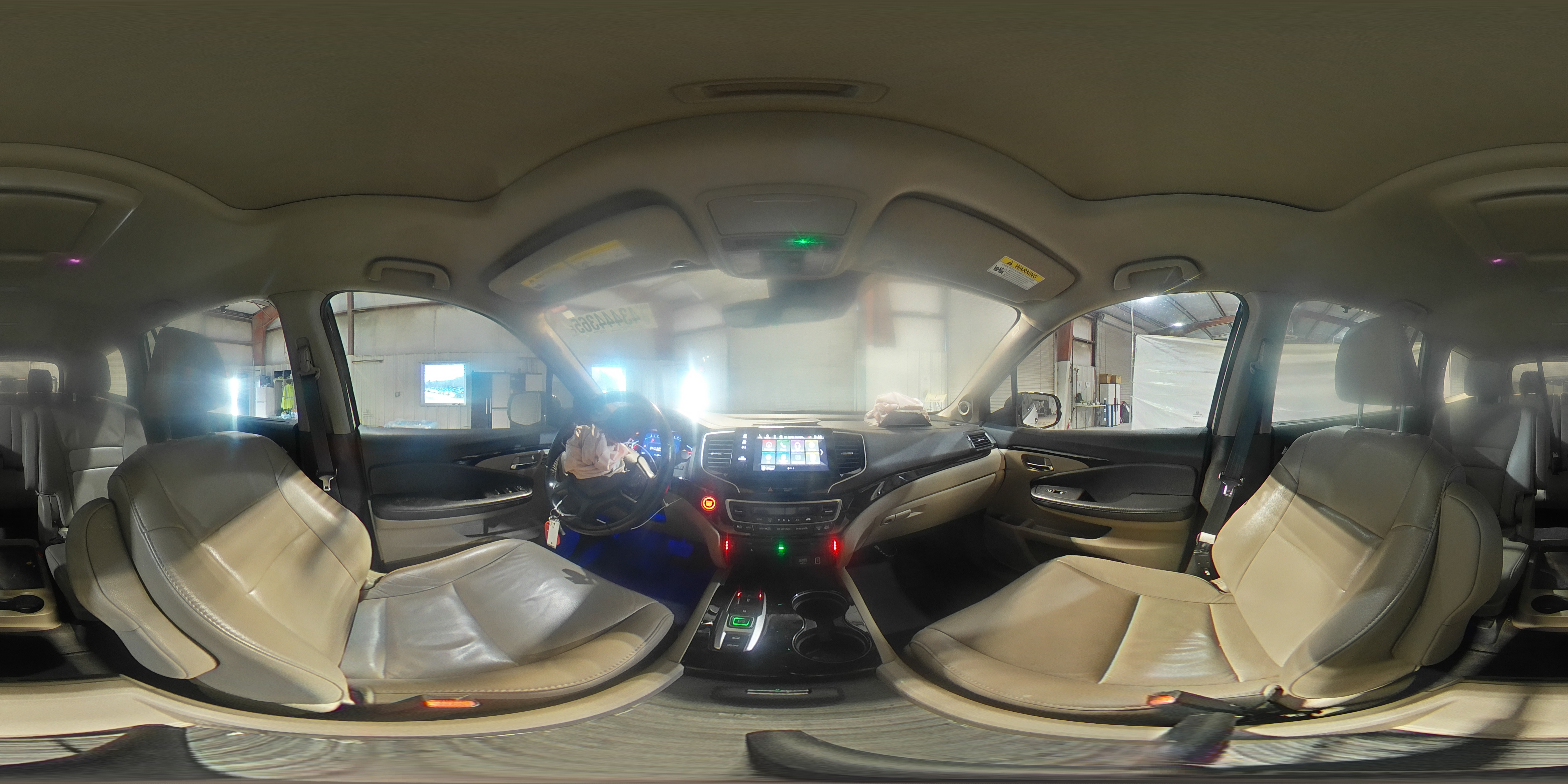 2019 Honda Pilot - Image 13