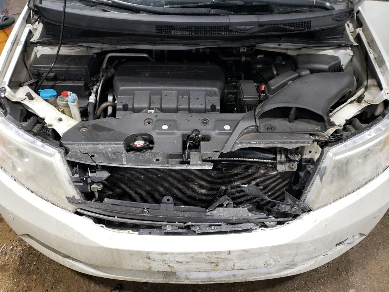2013 Honda Odyssey - Image 12
