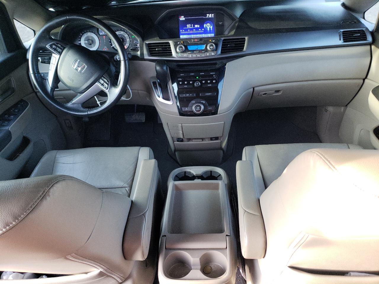 2013 Honda Odyssey - Image 8